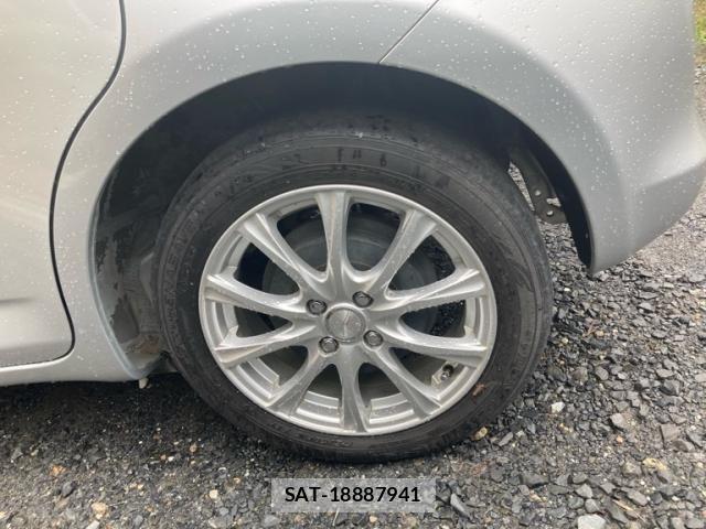 Toyota RACTIS 2009-10 8797252-5