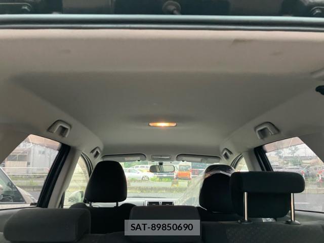 Toyota RACTIS 2016-05 8797249-12