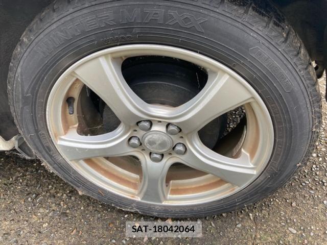 Toyota RACTIS 2014-03 8850447-10