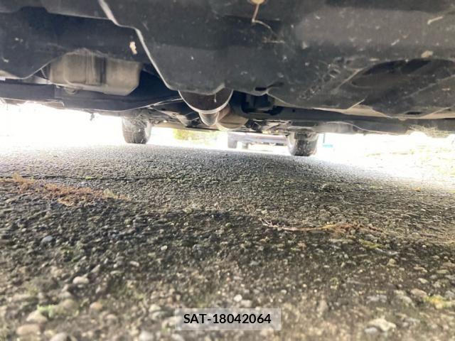 Toyota RACTIS 2014-03 8850447-2