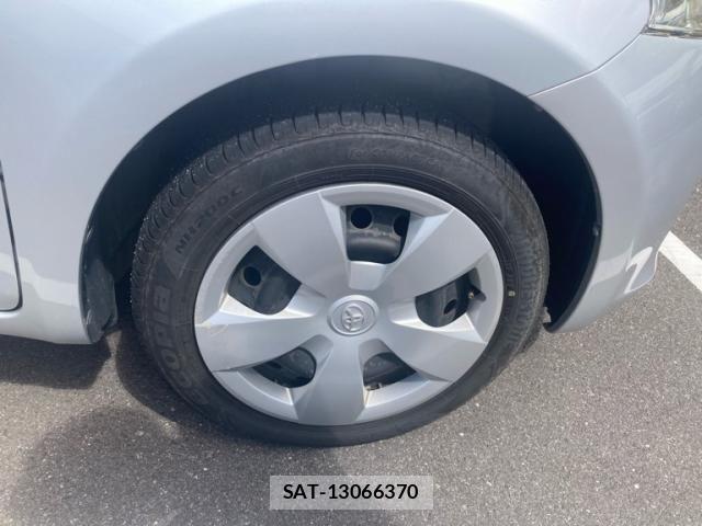 Toyota RACTIS 2006-12 8850446-5