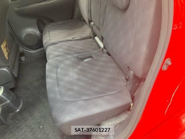 Toyota RACTIS 2007-05 8871903-14
