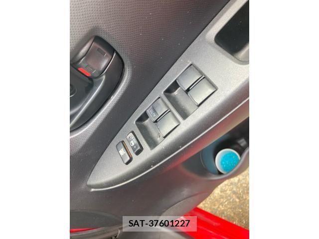 Toyota RACTIS 2007-05 8871903-16
