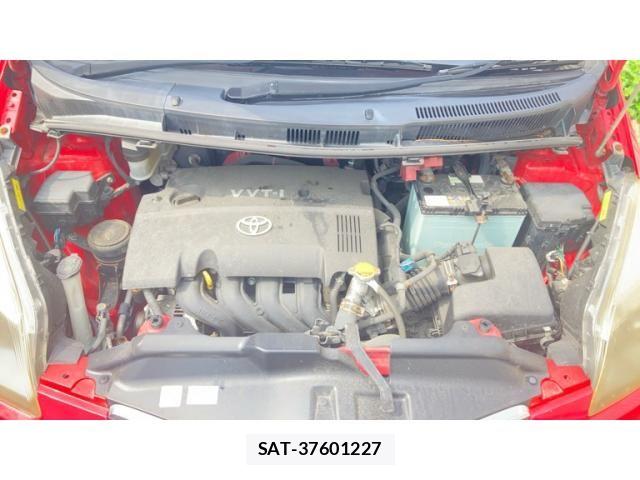 Toyota RACTIS 2007-05 8871903-24