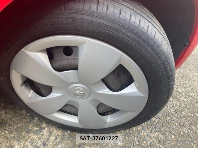Toyota RACTIS 2007-05 8871903-6