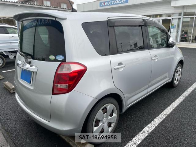 Toyota RACTIS 2007-09 8881759-5