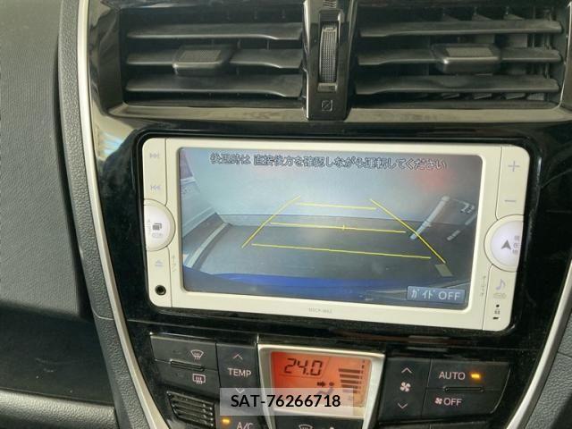 Toyota RACTIS 2014-06 8881757-17