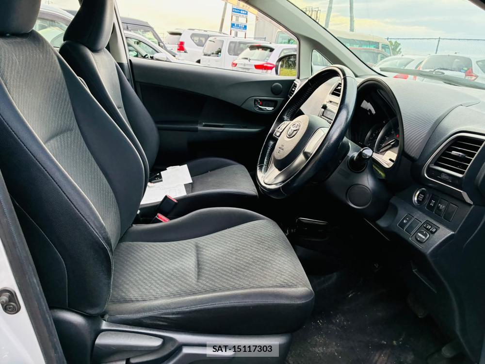 Toyota RACTIS 2011 7223064-11