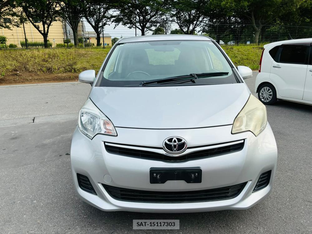 Toyota RACTIS 2011 7223064-7