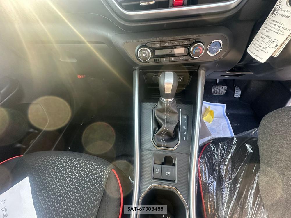 Toyota RAIZE 2025 1418507-18