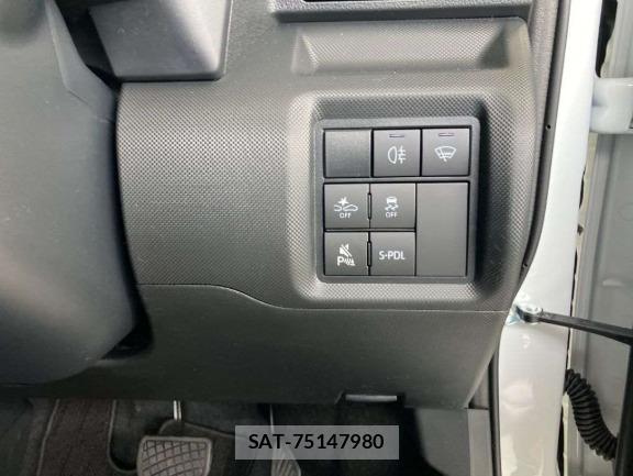 Toyota RAIZE 2026-03 6258806-10
