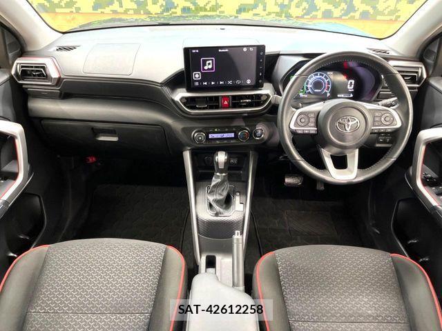 Toyota RAIZE 2020-02 6717112-1