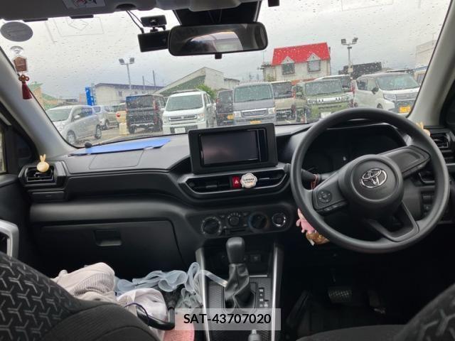Toyota RAIZE 2021-03 7217880-17