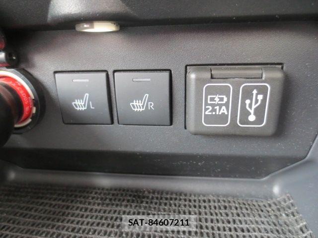 Toyota RAIZE 2020-12 7217322-6