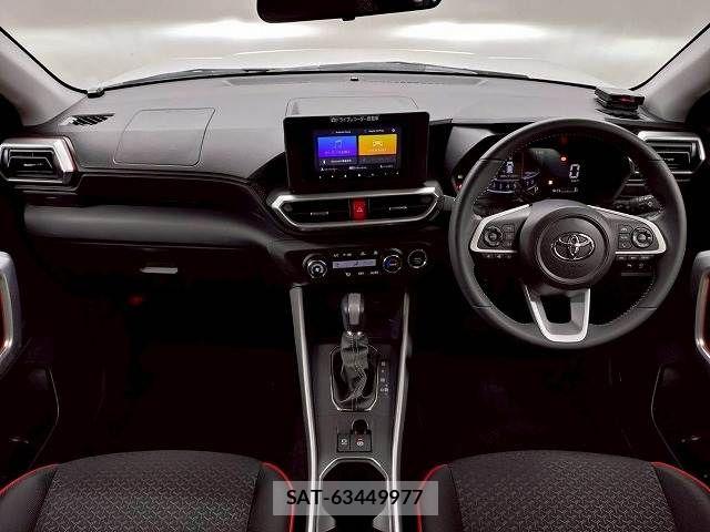 Toyota RAIZE 2025-04 7252029-2