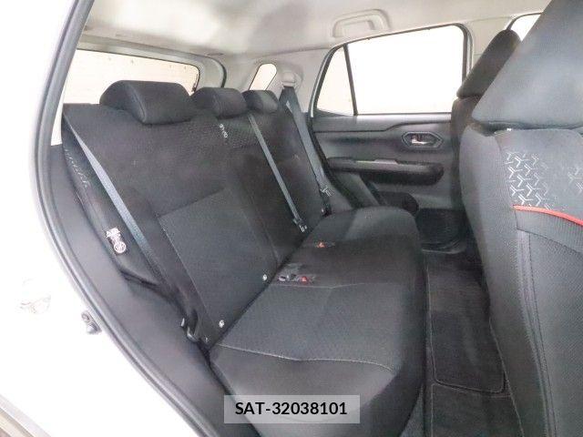 Toyota RAIZE 2021-07 7252033-4