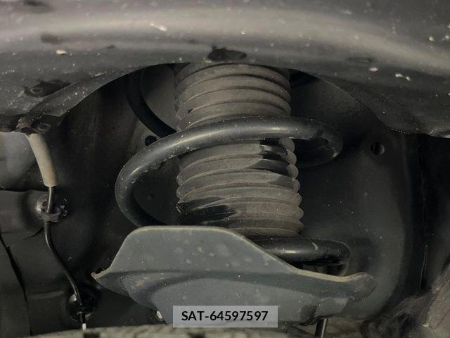 Toyota RAIZE 2020-06 7329617-19