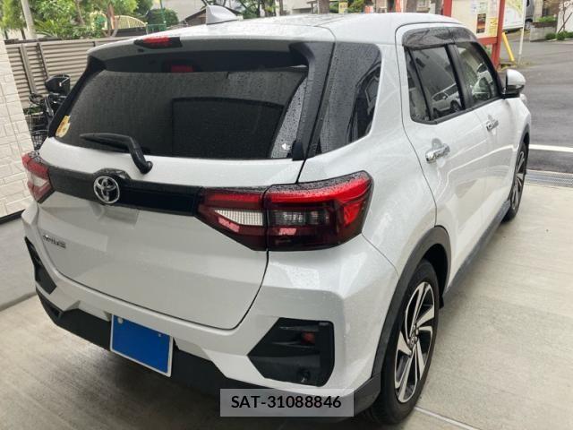 Toyota RAIZE 2021-04 7329602-2