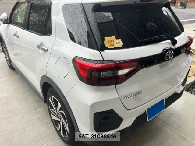 Toyota RAIZE 2021-04 7329602-3