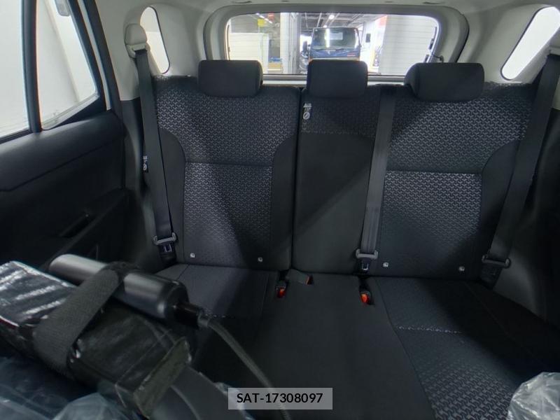 Toyota  2026-05 7349933-5