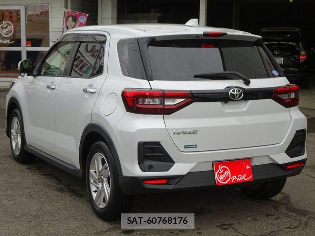 Toyota RAIZE 2021-03 7359480-3