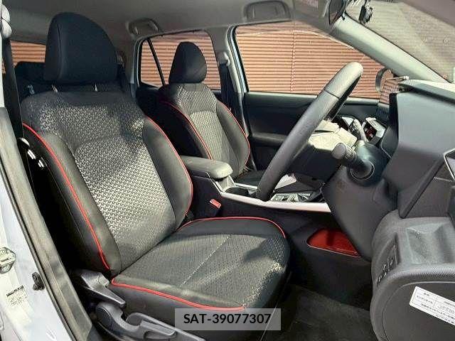 Toyota RAIZE 2023-05 7359477-7