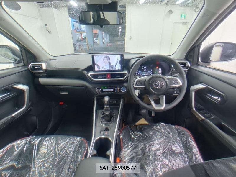 Toyota  2026-06 7349932-4