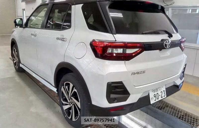 Toyota RAIZE 2025-09 7228548-2