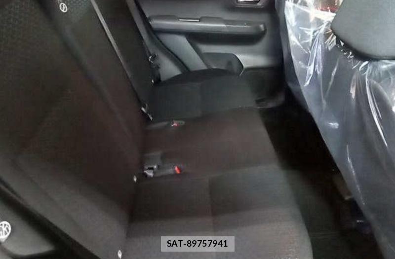 Toyota RAIZE 2025-09 7228548-4