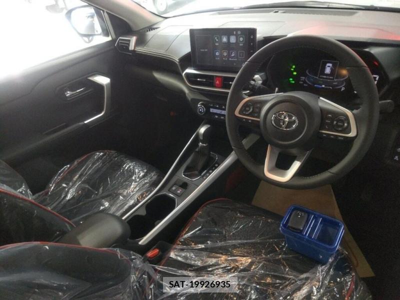 Toyota RAIZE 2026-05 7380014-4