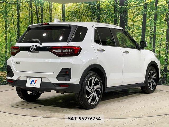 Toyota RAIZE 2025-10 7502430-16