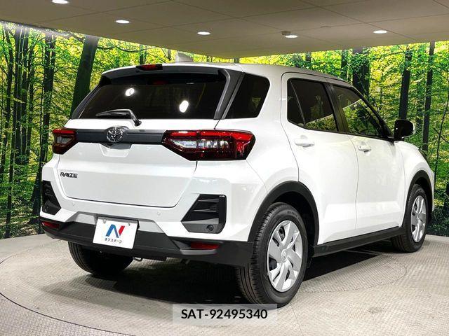 Toyota RAIZE 2025-04 7502451-16