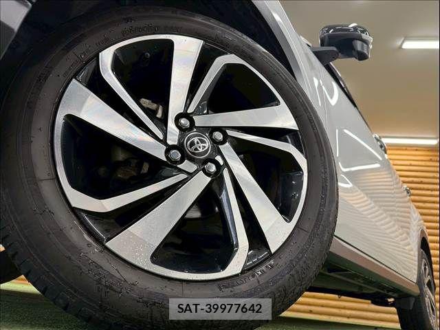 Toyota RAIZE 2024-05 7502441-11