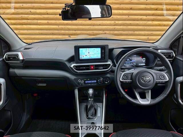 Toyota RAIZE 2024-05 7502441-2