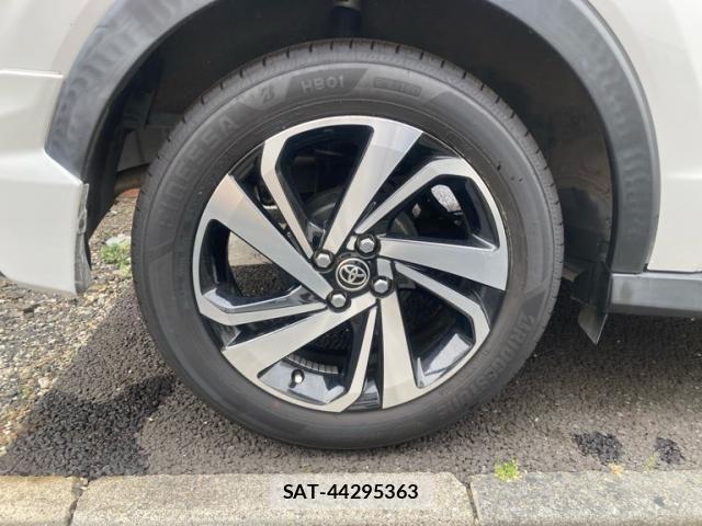 Toyota RAIZE 2020-09 7502452-6