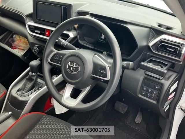 Toyota RAIZE 2020-06 7619466-12