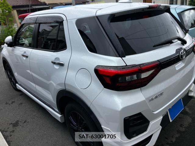 Toyota RAIZE 2020-06 7619466-5