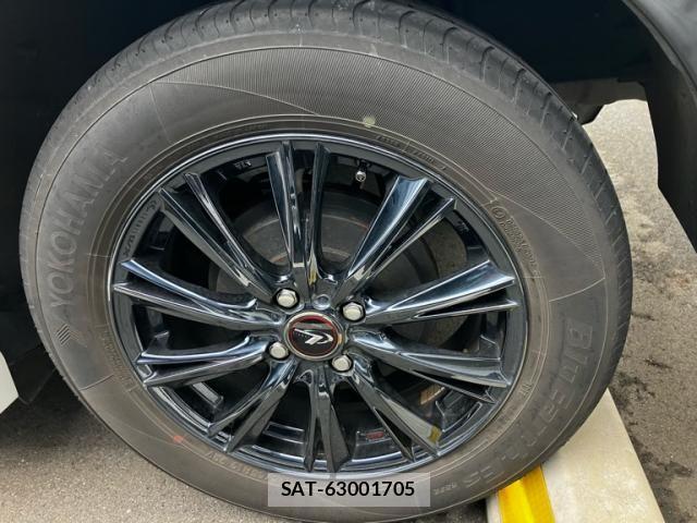 Toyota RAIZE 2020-06 7619466-6