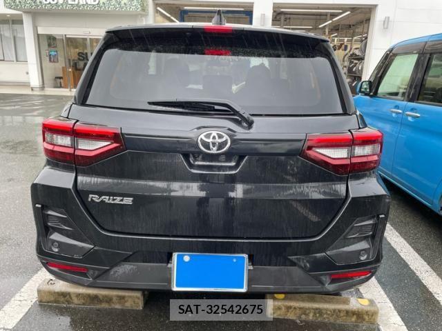 Toyota RAIZE 2022-01 7619459-3