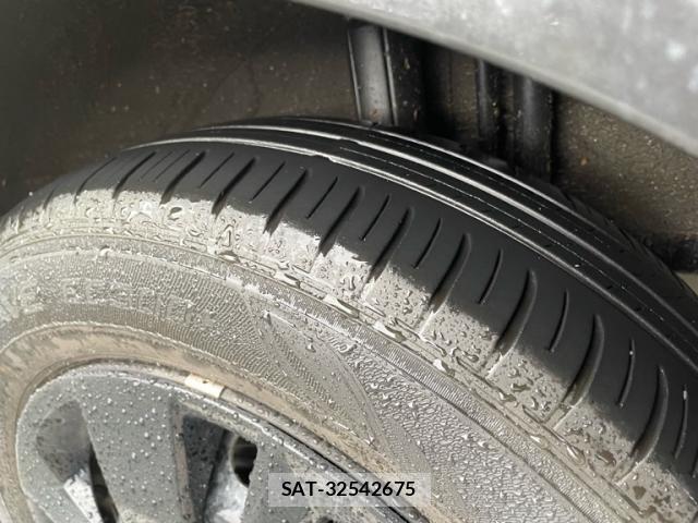 Toyota RAIZE 2022-01 7619459-6