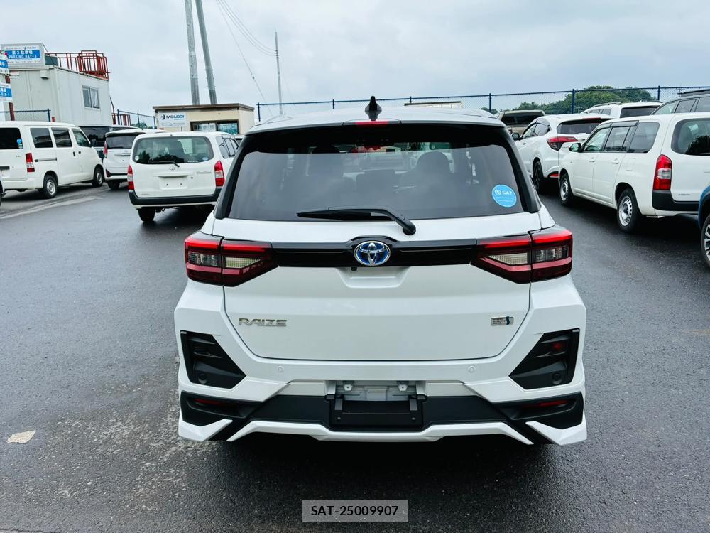 Toyota RAIZE 2026-04 7714017-3
