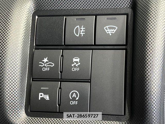 Toyota RAIZE 2020-12 7727641-4