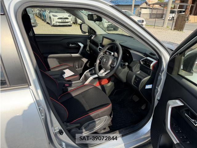 Toyota RAIZE 2021-01 7980758-2