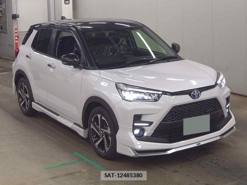 Toyota RAIZE 2026-04 8061037-0