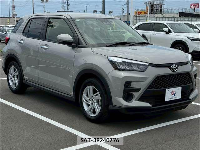 Toyota RAIZE 2025-11 8075267-14