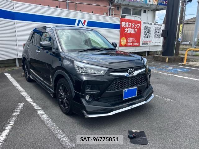 Toyota RAIZE 2021-03 8101458-2