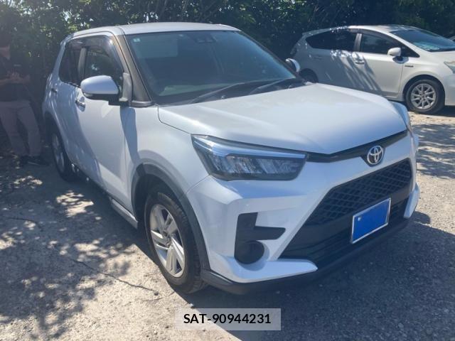 Toyota RAIZE 2020-01 8101472-0