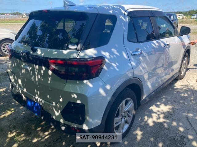 Toyota RAIZE 2020-01 8101472-3