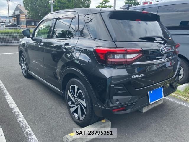 Toyota RAIZE 2021-02 8101460-1