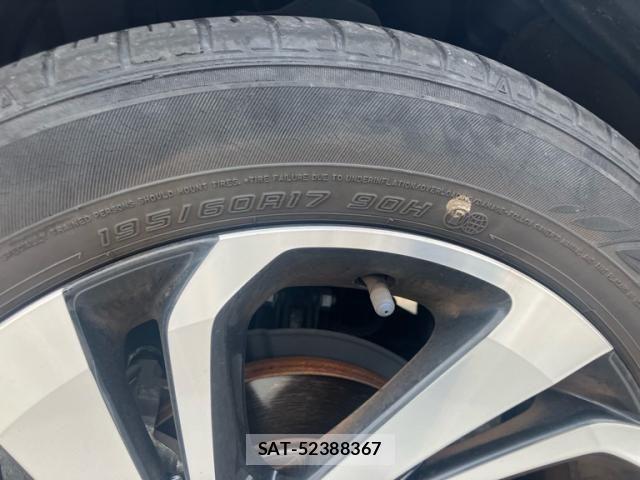 Toyota RAIZE 2021-08 8101459-7